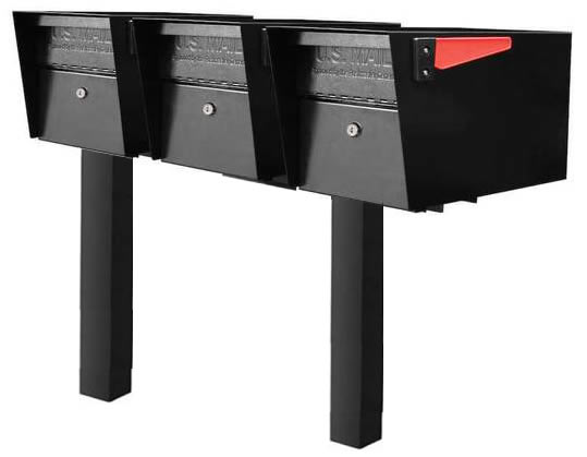 3 Mail Manager Locking Mailboxes with 2 Posts